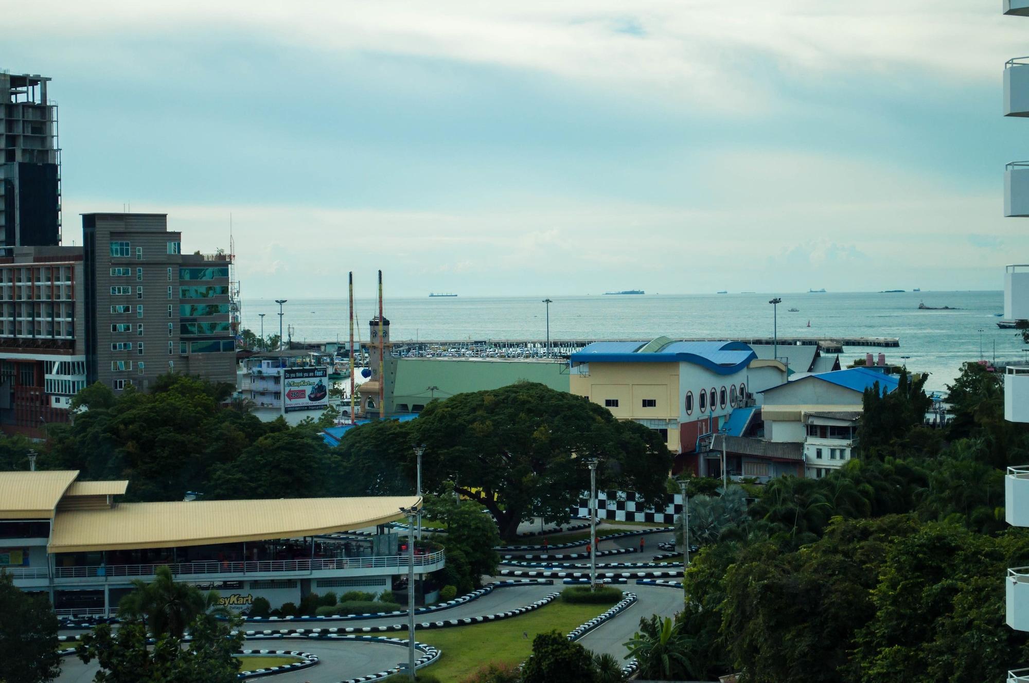 Signature Pattaya Ngoại thất bức ảnh
