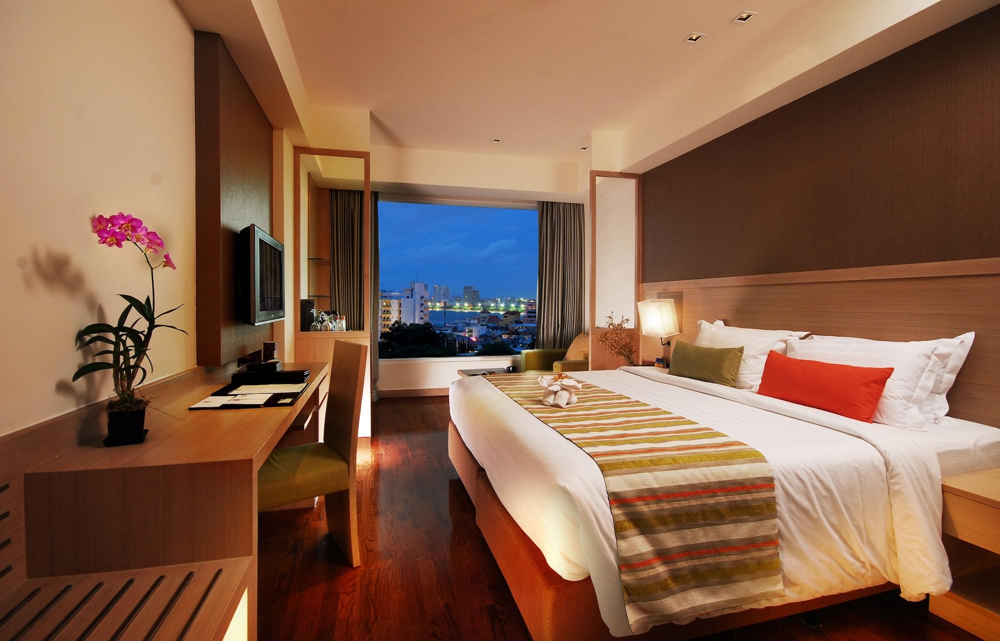 Signature Pattaya Ngoại thất bức ảnh